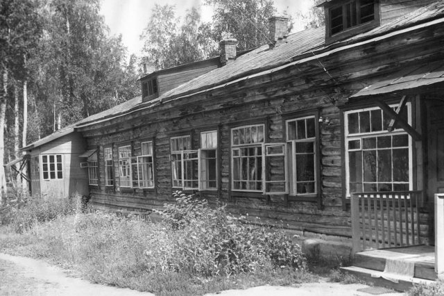 1960-е - Деревянная школа в Шереметьевском