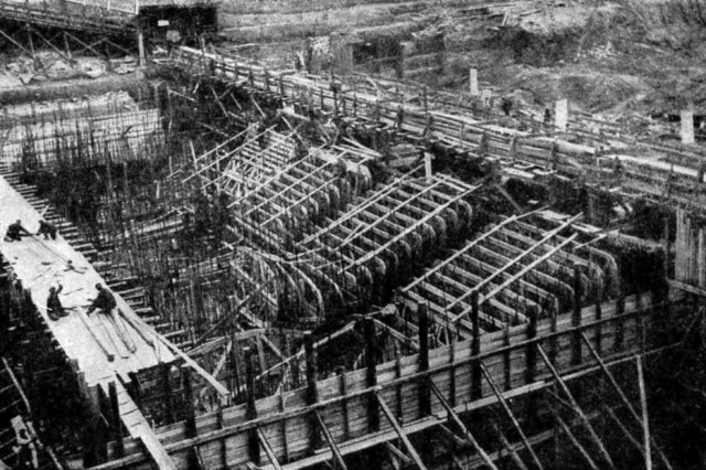1933-36 - Сооружение насосной станции