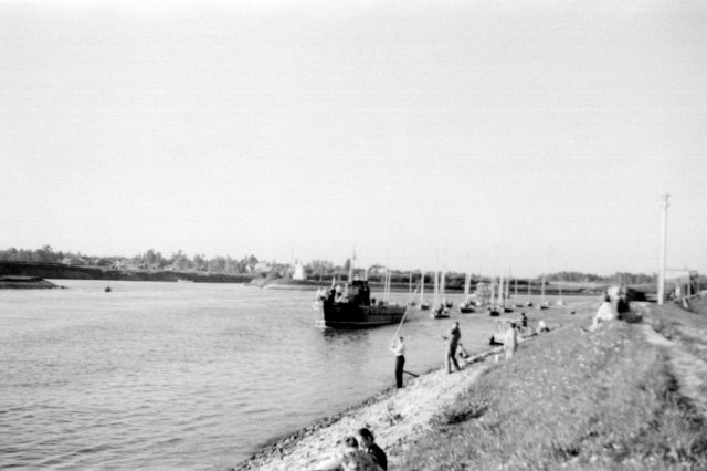 1960 - На берегу канала в районе "Перемычки"