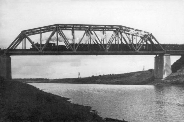 ок.1937 - мост через канал Москва-Волга
