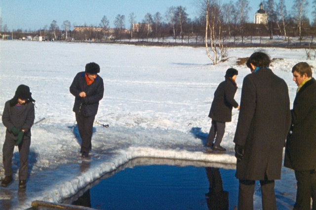 1970-е - Зимняя купель на Долгих прудах