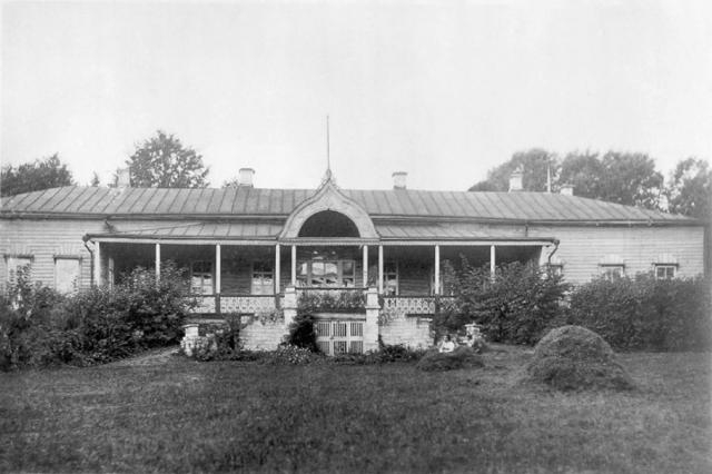 ок.1904 - Старый дом в Виноградово, построенный в 1799 году