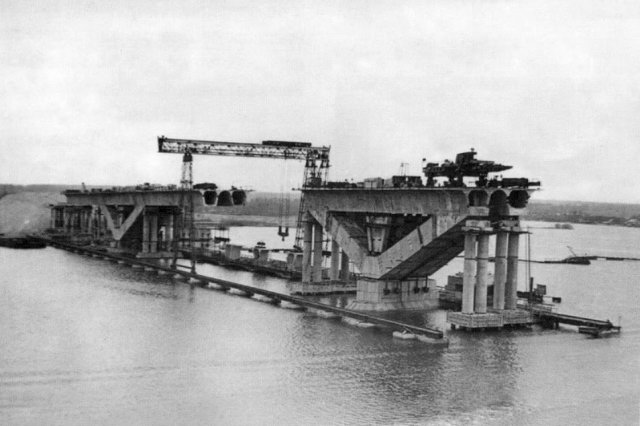 1981 - Строительство нового моста Дмитровского шоссе