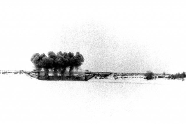 26.03.1994 - "Горбатый мост" был демонтирован взрывным способом