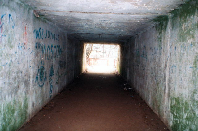 11.2002 - Тоннель под железнодорожными путями