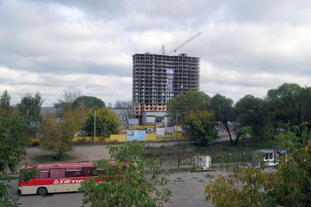 30.09.2006 - Строительство многоэтажного дома